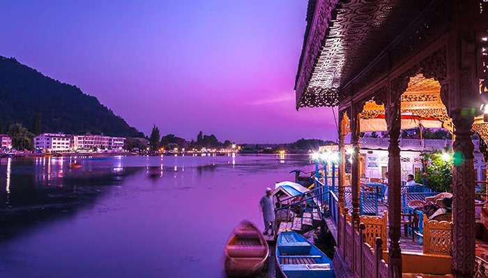 Kashmir Honeymoon Package